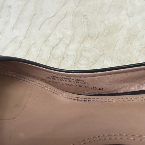 Tory Burch Black Heels with Gold Logo - Picture 5 of 5